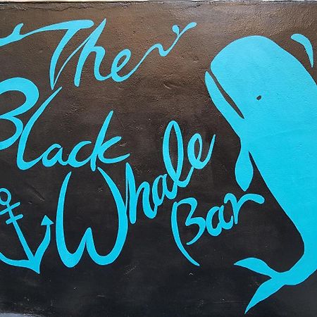 Jinho'S Black Whale Guest House & Bar Seúl Exterior foto
