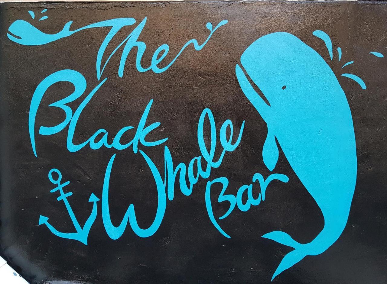 Jinho'S Black Whale Guest House & Bar Seúl Exterior foto